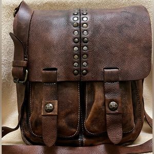 Patricia Nash crossbody messenger bag- lightly used.